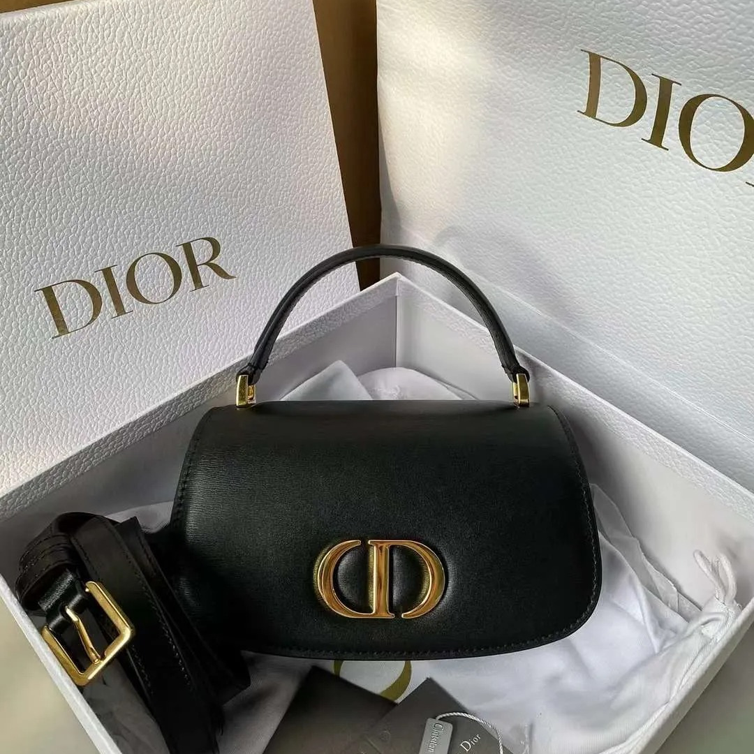 DIOR 30 MONTAIGNE AVENUE MITTELGROßE TASCHE MIT OBEREN GRIFF