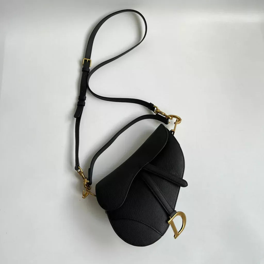 GROßE WEICHE SATTELTASCHE MIT RIEMEN VON DIOR
