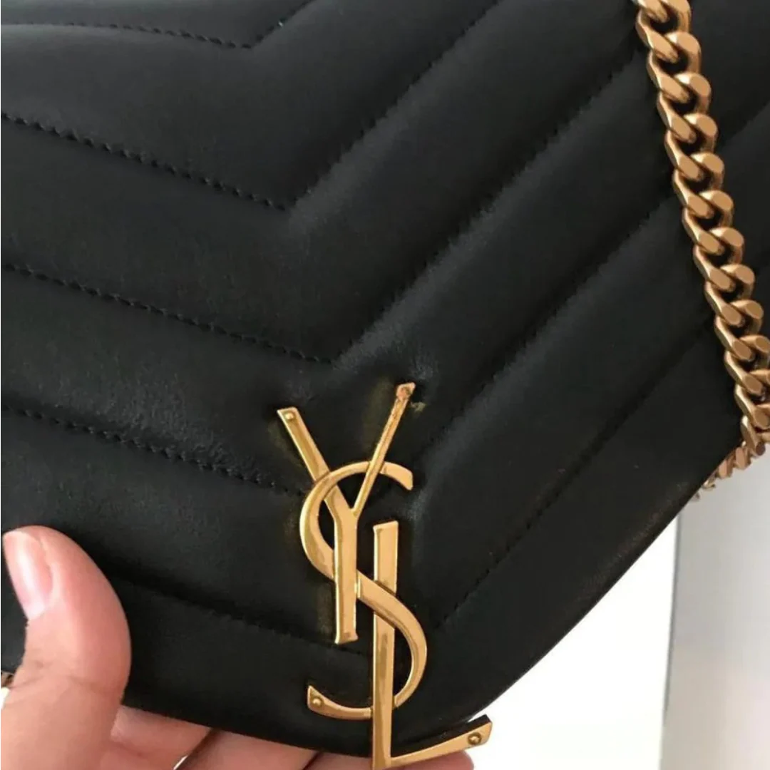 SAINT LAURENT LOULOU KLEINE MATELASSÉ-TASCHE