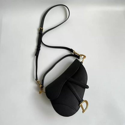 GROßE WEICHE SATTELTASCHE MIT RIEMEN VON DIOR
